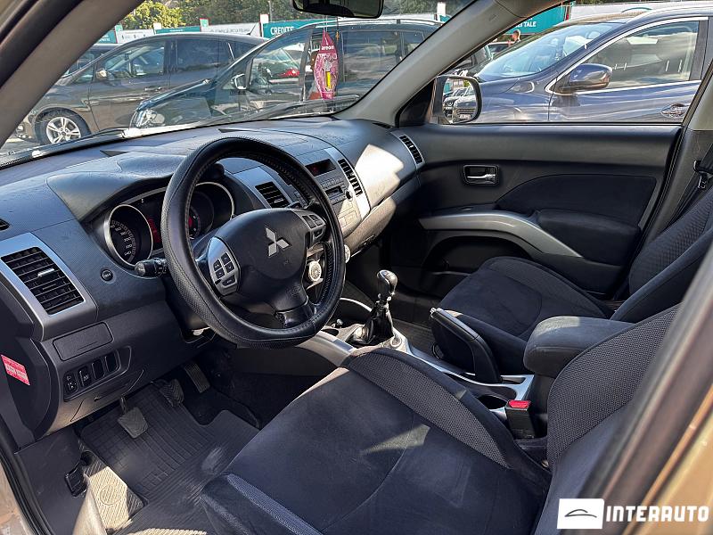 Mitsubishi Outlander XL 5 mitsubishi outlander xl 2008