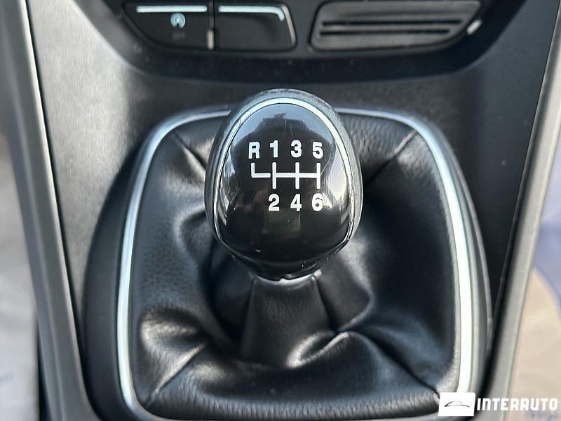 Ford Grand C-MAX 10 ford grand c-max 2016