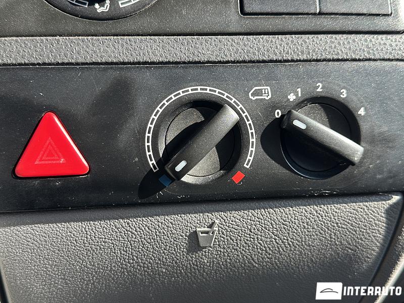 Volkswagen Transporter 9 volkswagen transporter 2005