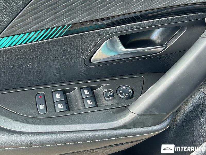 Peugeot 2008 6 peugeot 2008 2021