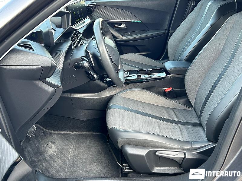 Peugeot 2008 7 peugeot 2008 2021