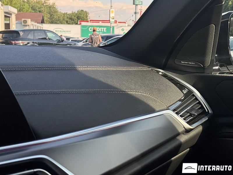 BMW X5 4.0i 16 bmw x5 4.0i 2019