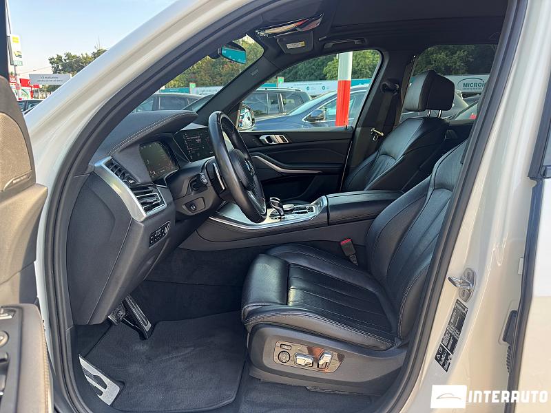 BMW X5 4.0i 5 bmw x5 4.0i 2019