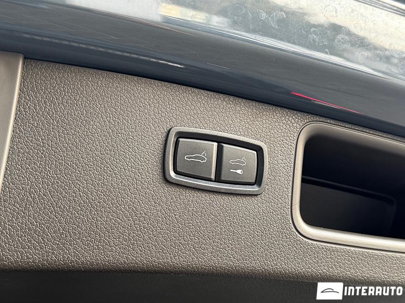 Porsche Macan 22 porsche macan 2018