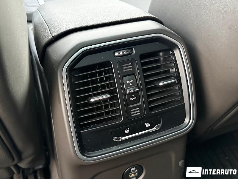 Porsche Macan 20 porsche macan 2018