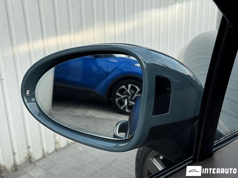 Porsche Macan 23 porsche macan 2018