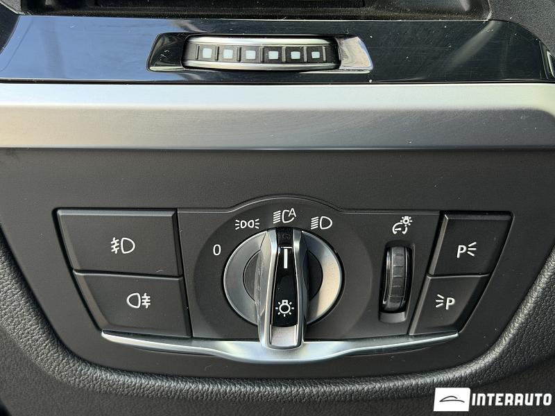 BMW X4 2.0D 10 bmw x4 2.0d 2019