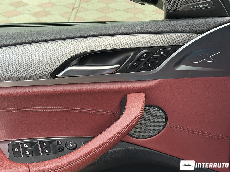 BMW X4 2.0D 9 bmw x4 2.0d 2019