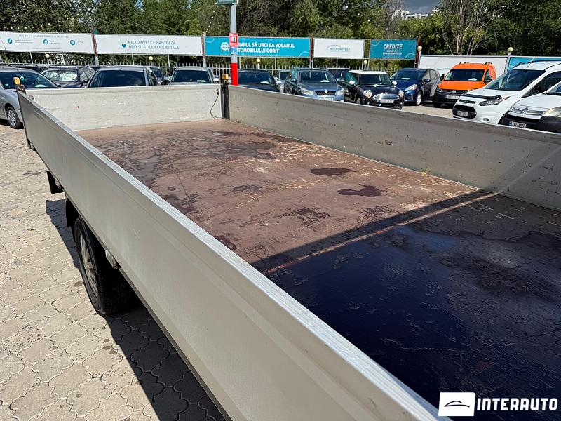 Volkswagen Crafter 12 volkswagen crafter 2013