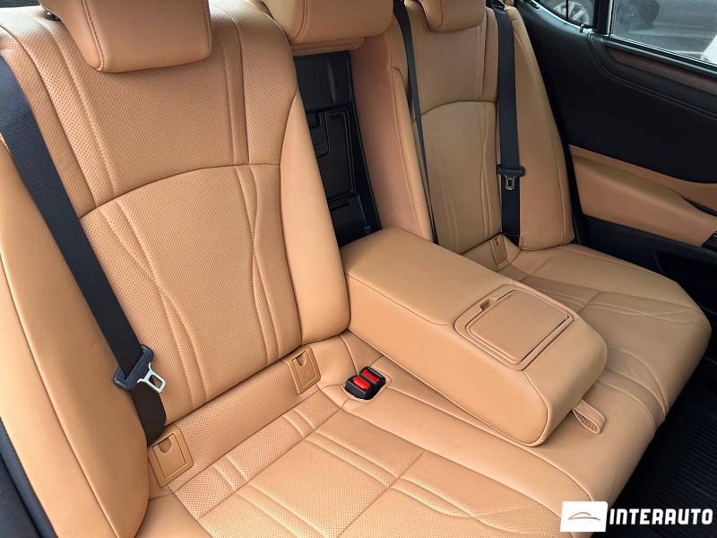 Lexus ES 300h 23 lexus es 300h 2023