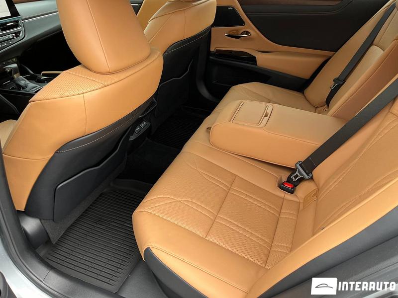 Lexus ES 300h 22 lexus es 300h 2023