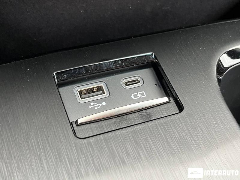 Lexus ES 300h 17 lexus es 300h 2023