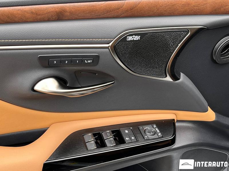 Lexus ES 300h 6 lexus es 300h 2023