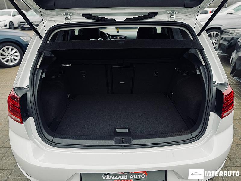 Volkswagen Golf 19 volkswagen golf 2020