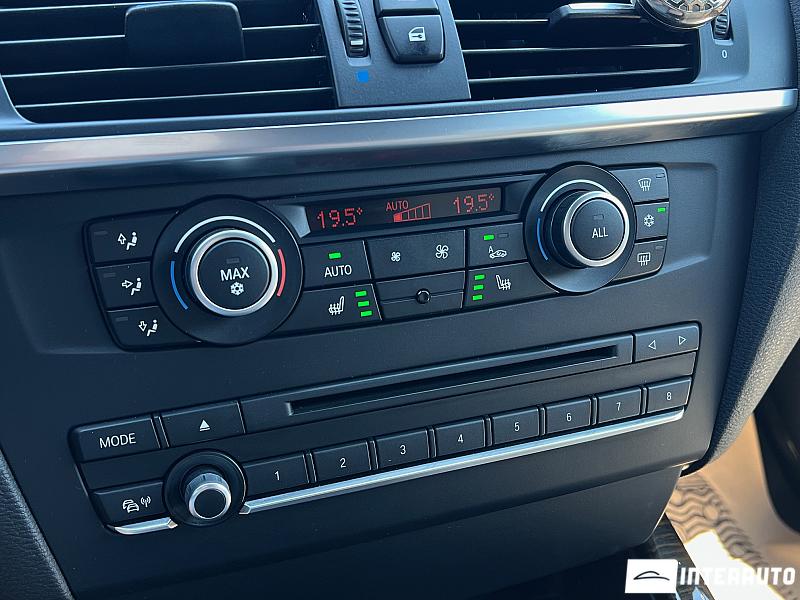 BMW X3 2.0D 12 bmw x3 2.0d 2012