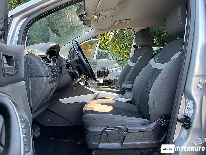 Ford Kuga 5 ford kuga 2012