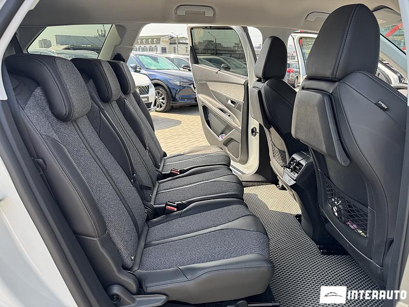 Peugeot 5008 15 peugeot 5008 2018