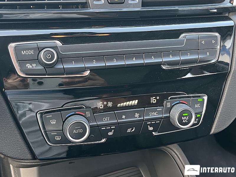 BMW X1 1.6D 12 bmw x1 1.6d 2020