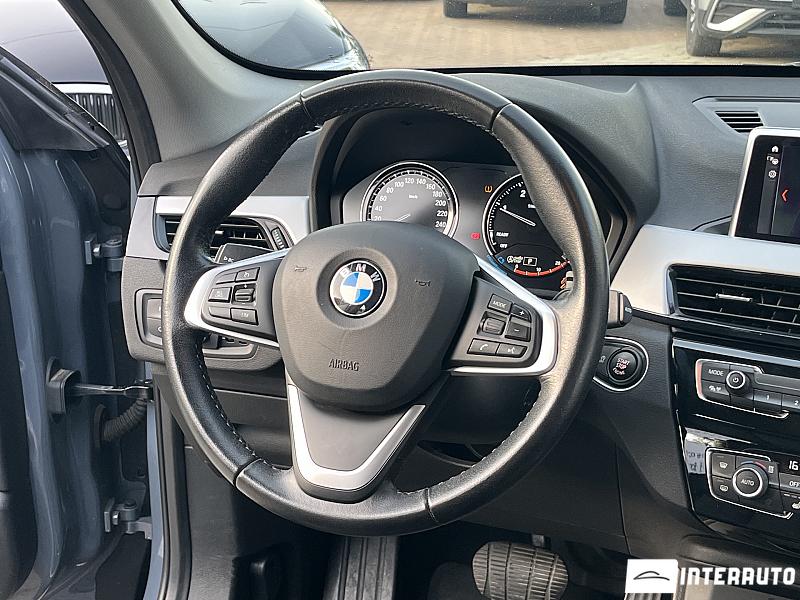 BMW X1 1.6D 8 bmw x1 1.6d 2020