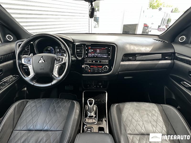 Mitsubishi Outlander 15 mitsubishi outlander 2018