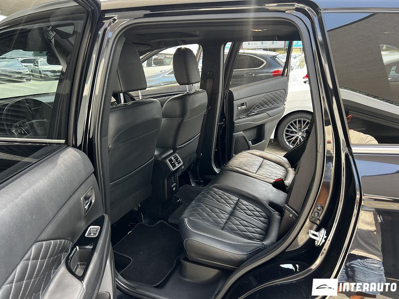 Mitsubishi Outlander 20 mitsubishi outlander 2018