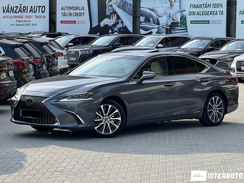 Lexus ES 300h 2 lexus es 300h 2019