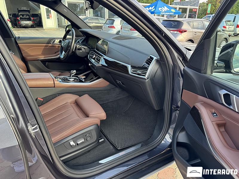 BMW X5 4.0i 19 bmw x5 4.0i 2018