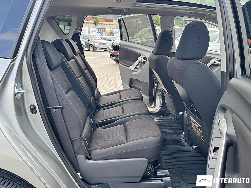 Toyota Corolla Verso 13 toyota corolla verso 2011