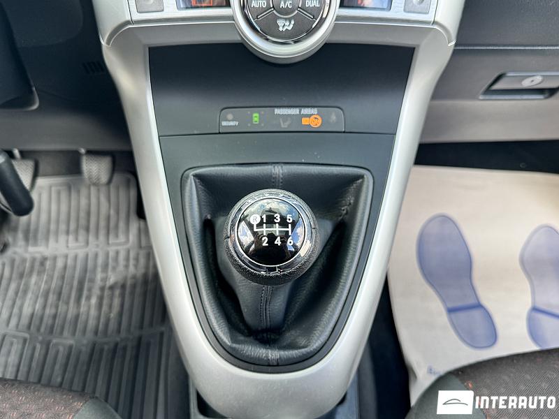 Toyota Corolla Verso 10 toyota corolla verso 2011