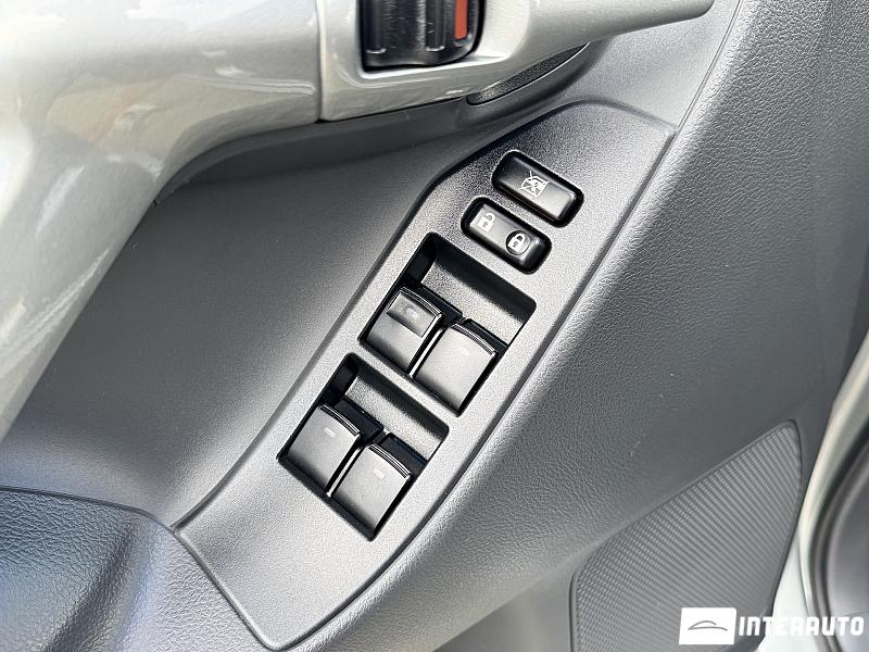 Toyota Corolla Verso 17 toyota corolla verso 2011