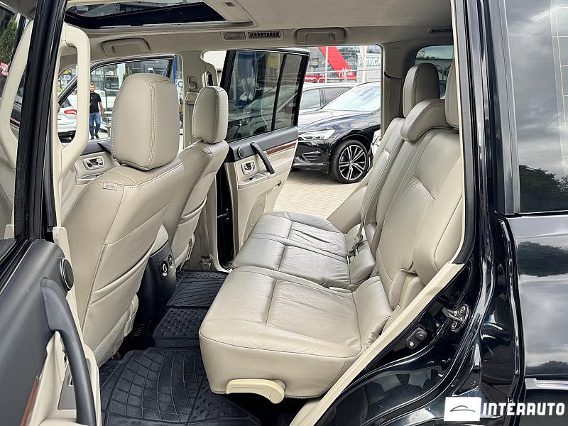 Mitsubishi Pajero 13 mitsubishi pajero 2009