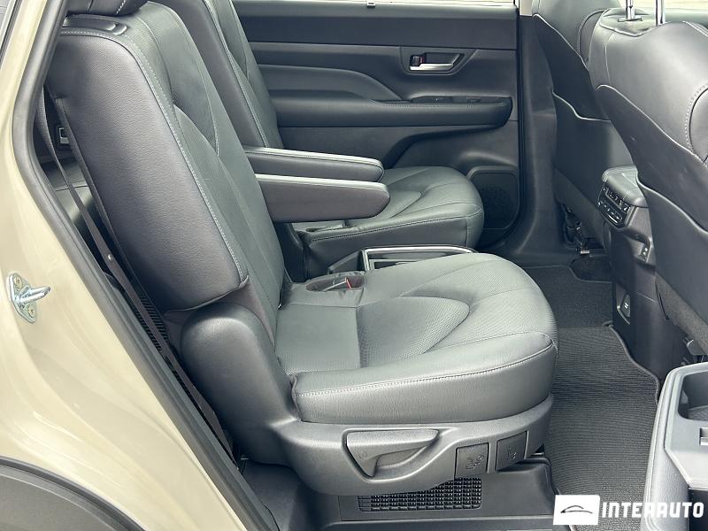 Toyota Grand Highlander 18 toyota grand highlander 2024