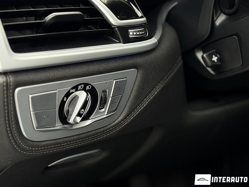 BMW 745e 13 bmw 745e 2020