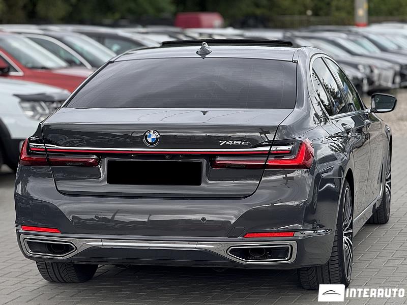 BMW 745e 4 bmw 745e 2020