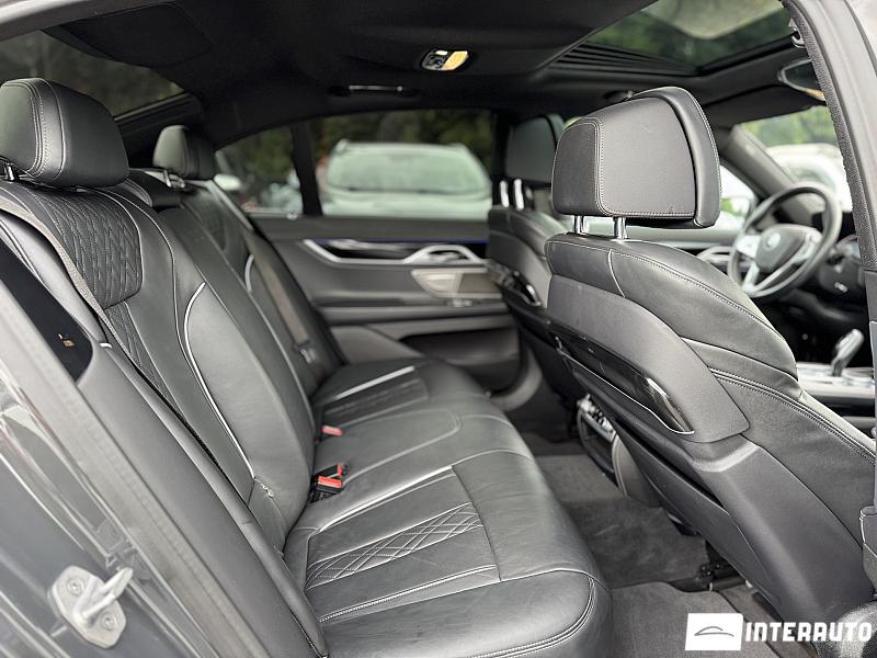 BMW 745e 23 bmw 745e 2020