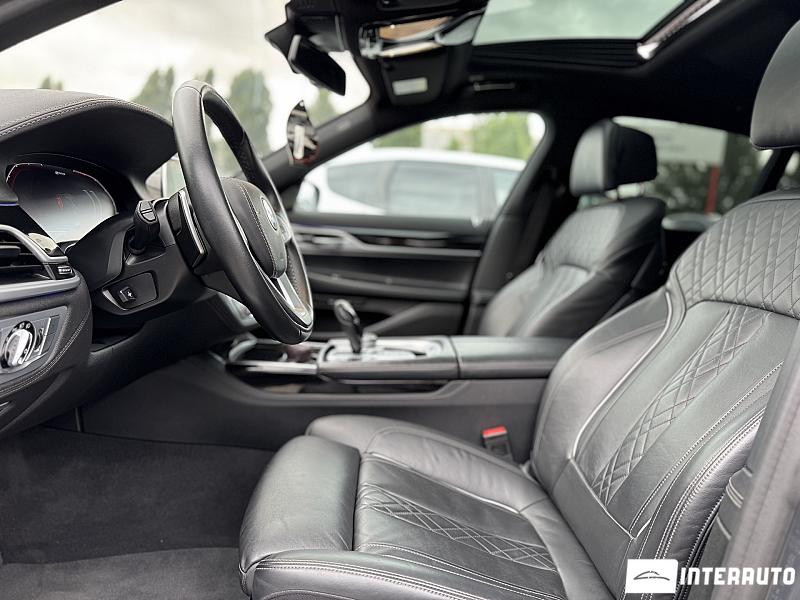 BMW 745e 11 bmw 745e 2020