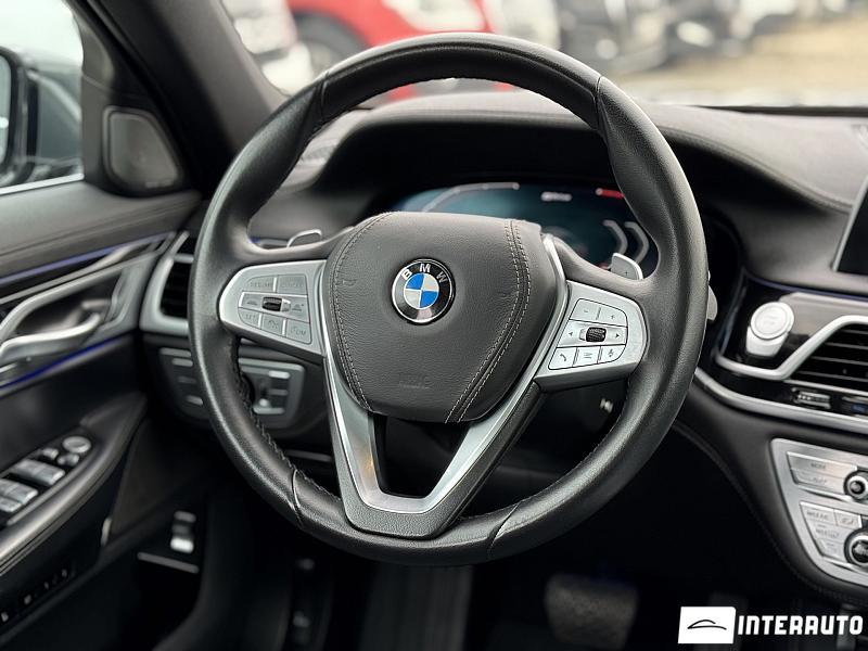 BMW 745e 15 bmw 745e 2020