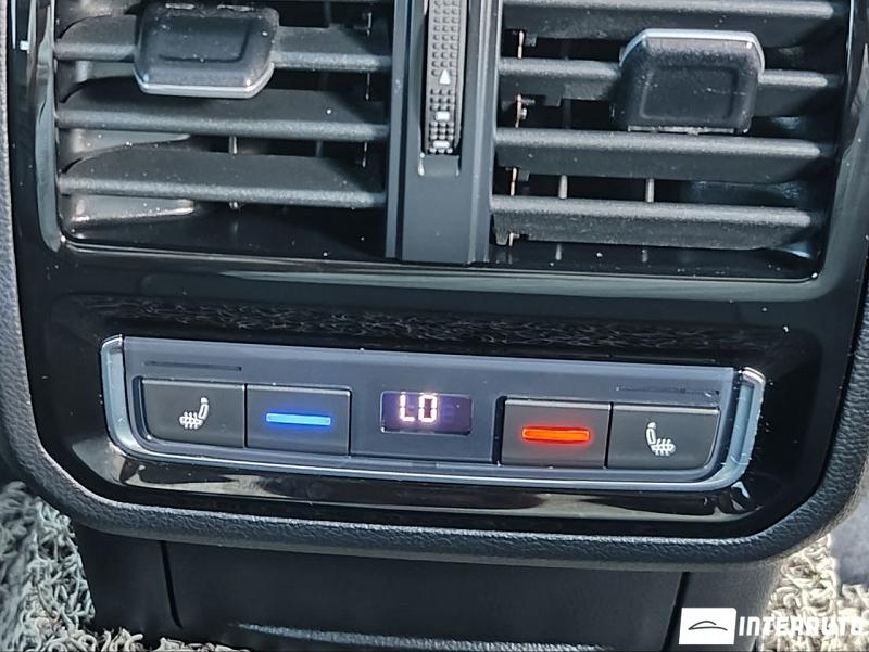 Volkswagen Arteon 14 volkswagen arteon 2019