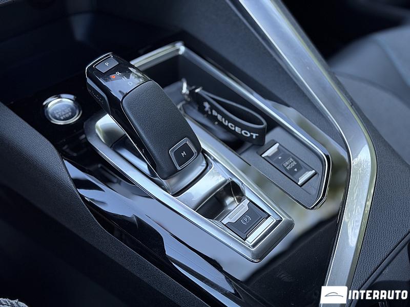 Peugeot 3008 15 peugeot 3008 2020