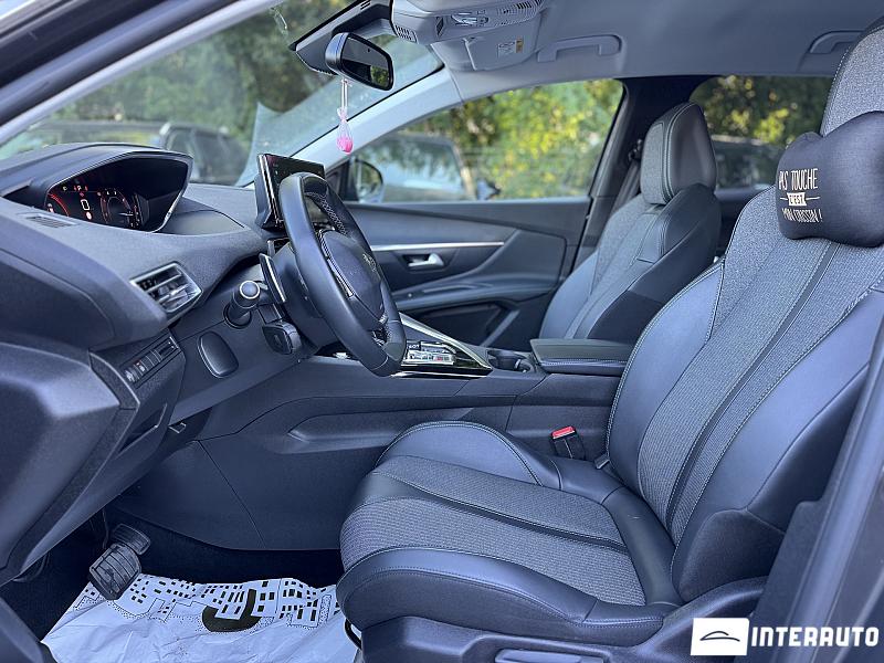 Peugeot 3008 8 peugeot 3008 2020