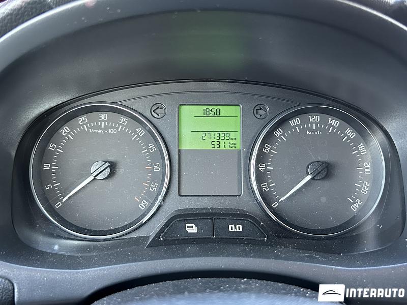 Skoda Fabia 10 skoda fabia 2011