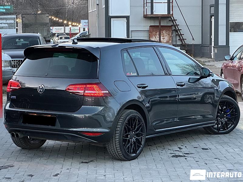Volkswagen Golf GTE 2 volkswagen golf gte 2015