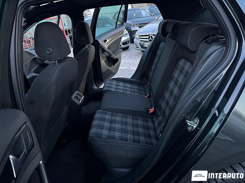 Volkswagen Golf GTE 7 volkswagen golf gte 2015