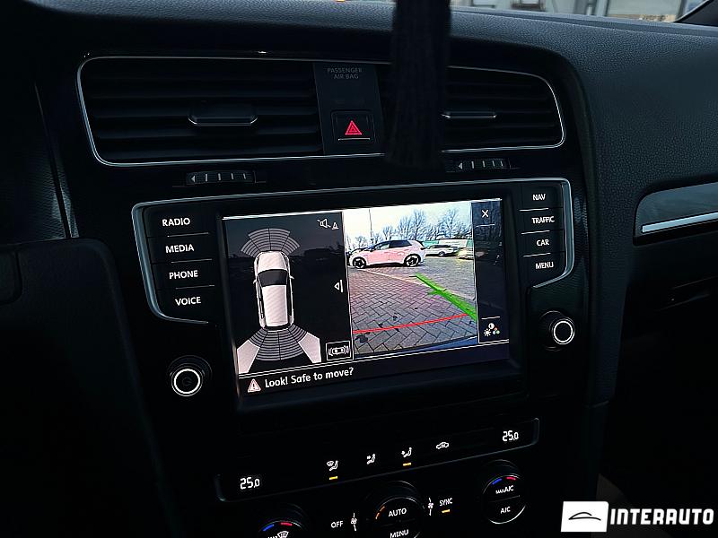 Volkswagen Golf GTE 15 volkswagen golf gte 2015