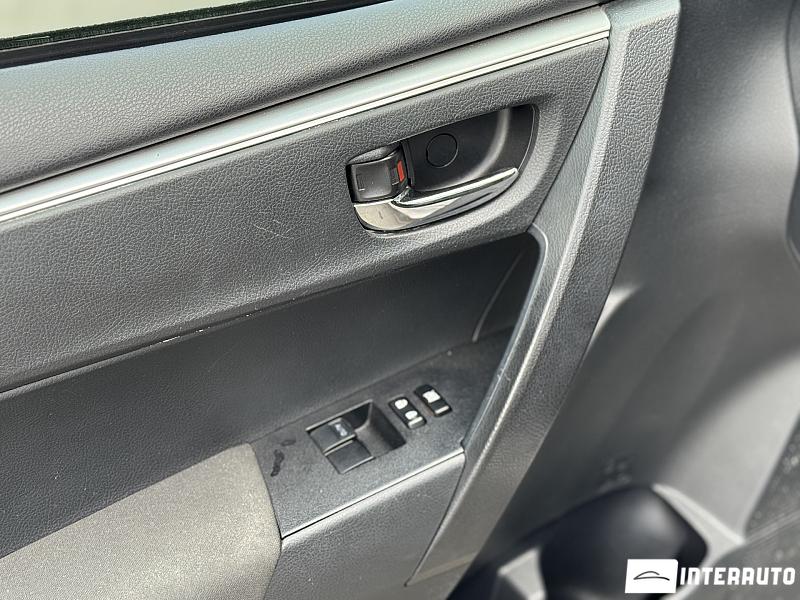 Toyota Corolla 5 toyota corolla 2016