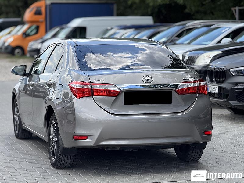 Toyota Corolla 2 toyota corolla 2016