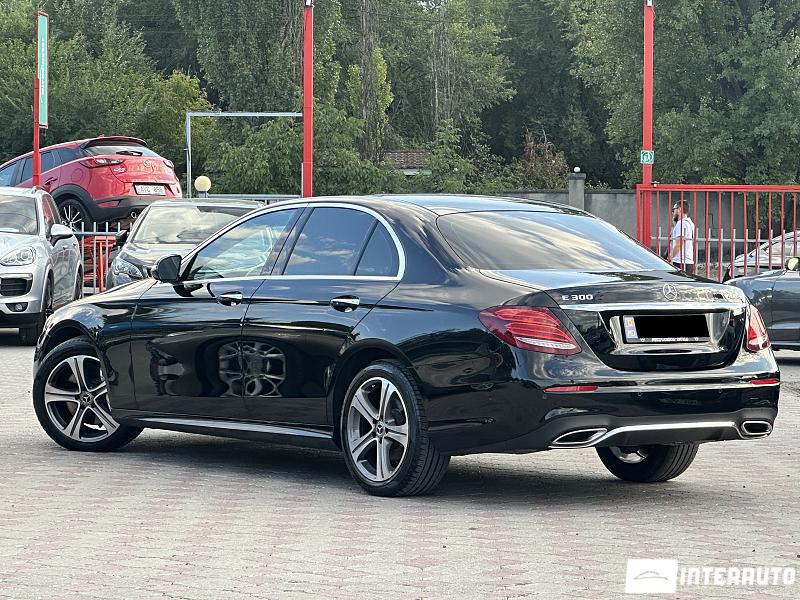Mercedes E 300 2 mercedes e 300 2019