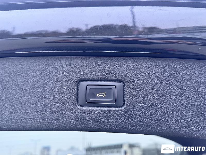 Audi Q7 E-Tron 23 audi q7 e-tron 2016