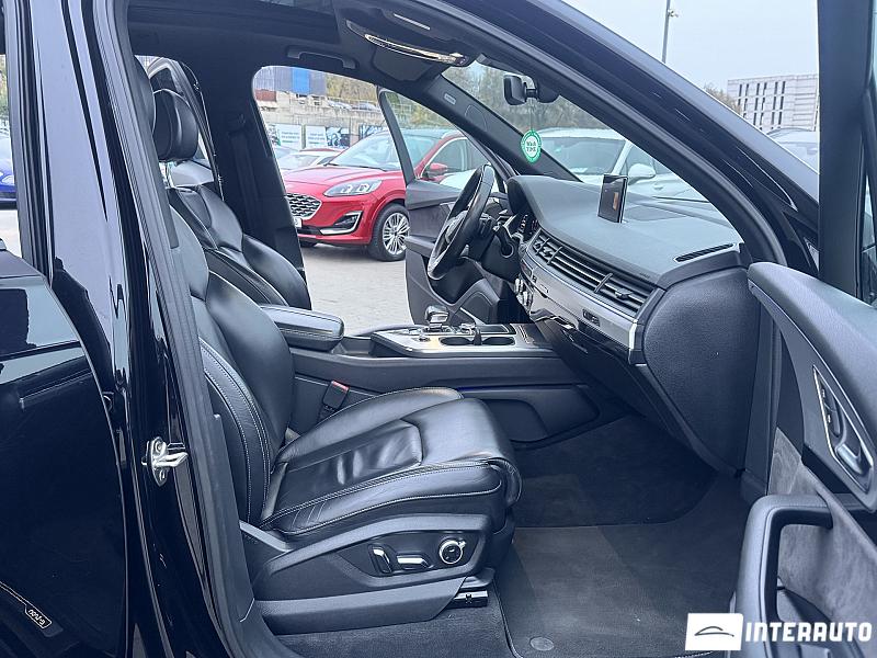 Audi Q7 E-Tron 16 audi q7 e-tron 2016