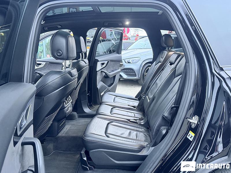 Audi Q7 E-Tron 13 audi q7 e-tron 2016